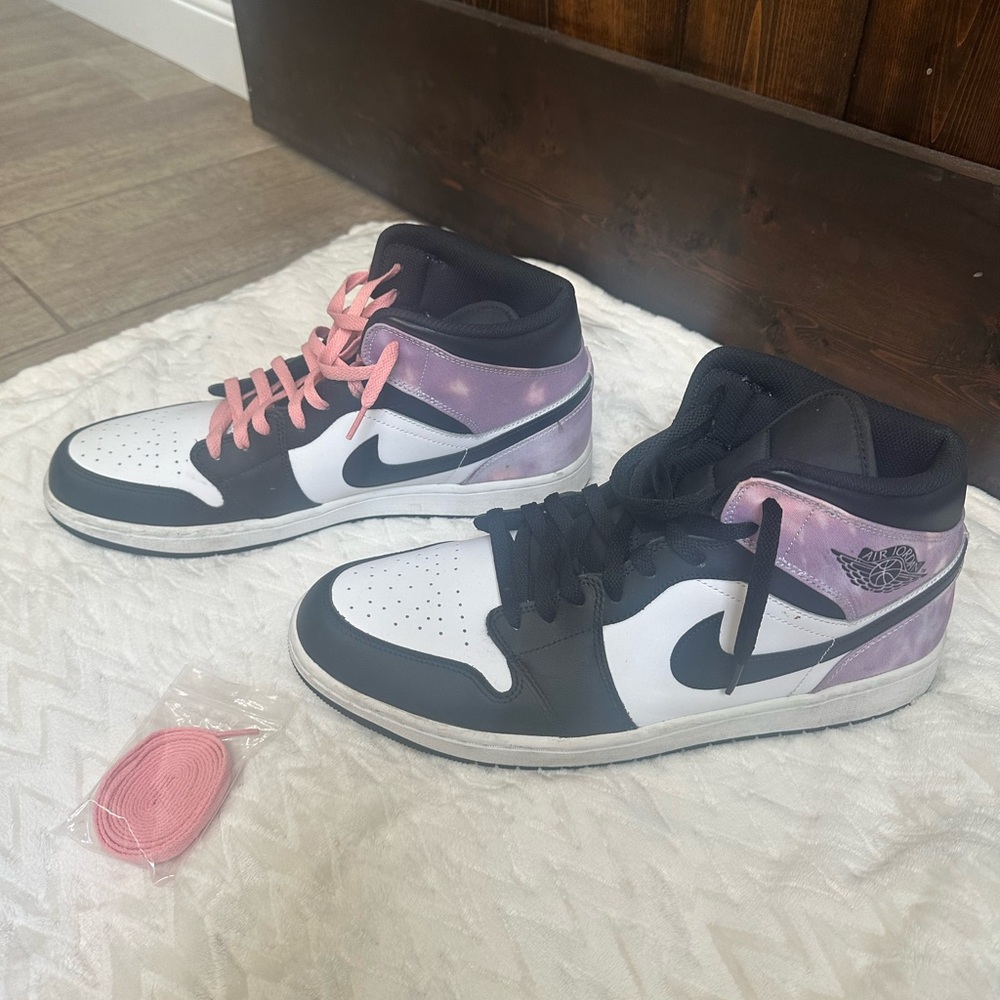 Nike Men's High-Top Sneakers - Black and Purple